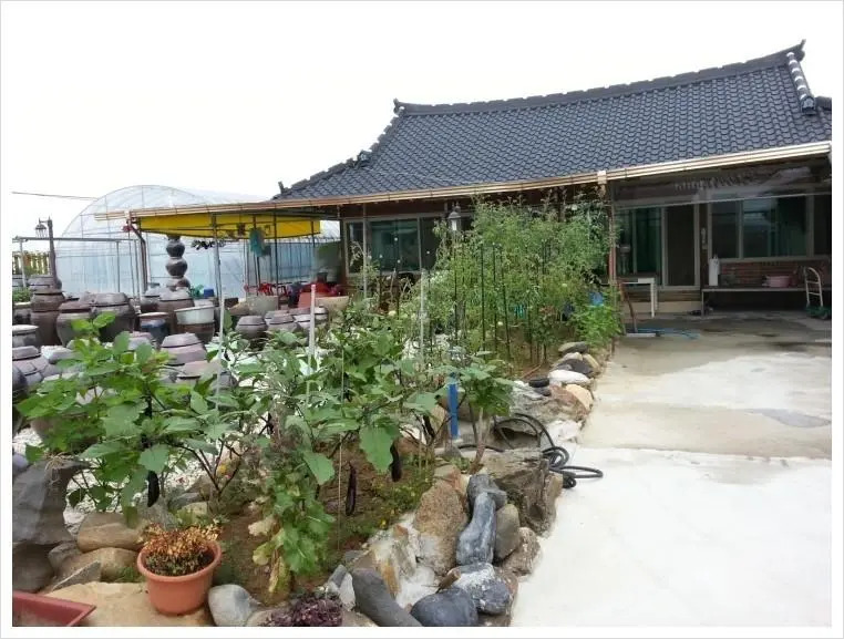 Naju haebaragi stay