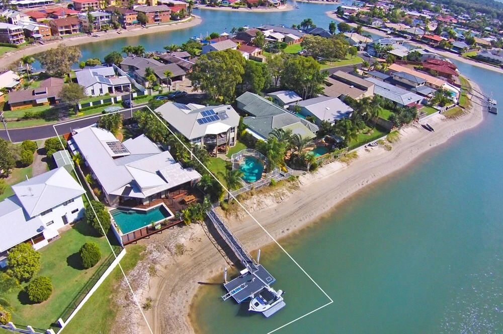 7 bedroom home on Mooloolaba canal
