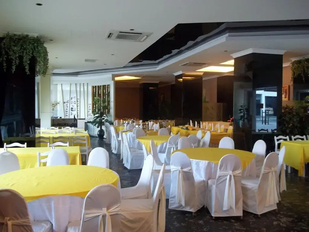 D Eastern Hotel