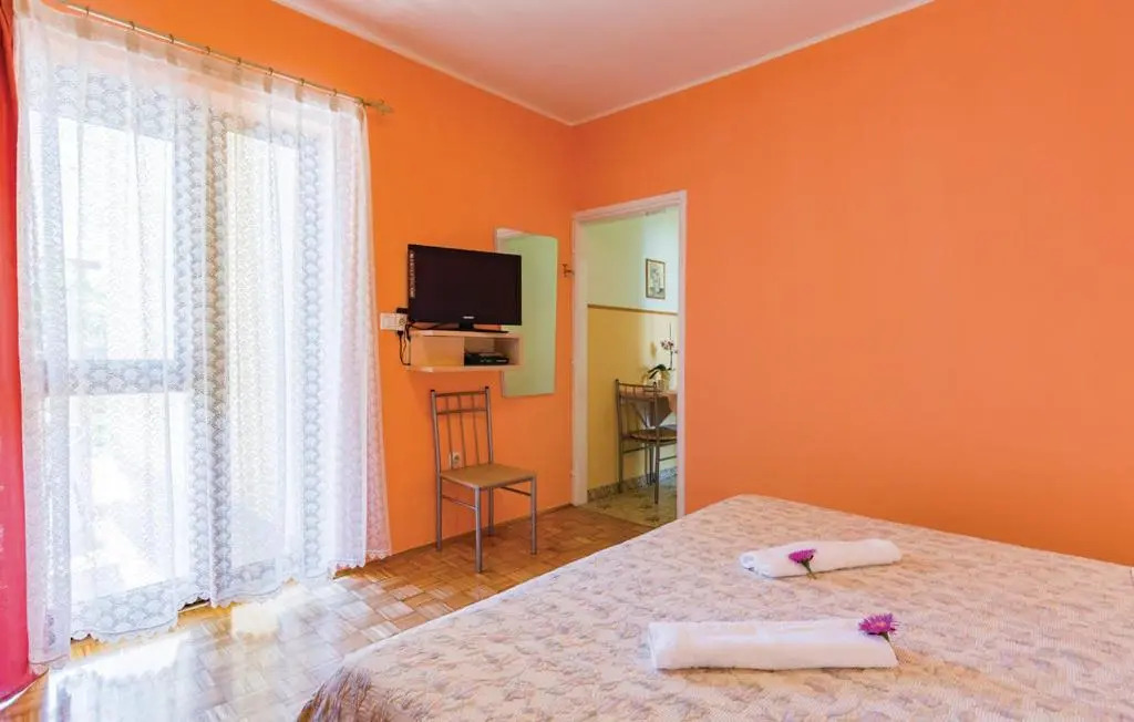 Apartments Ederina