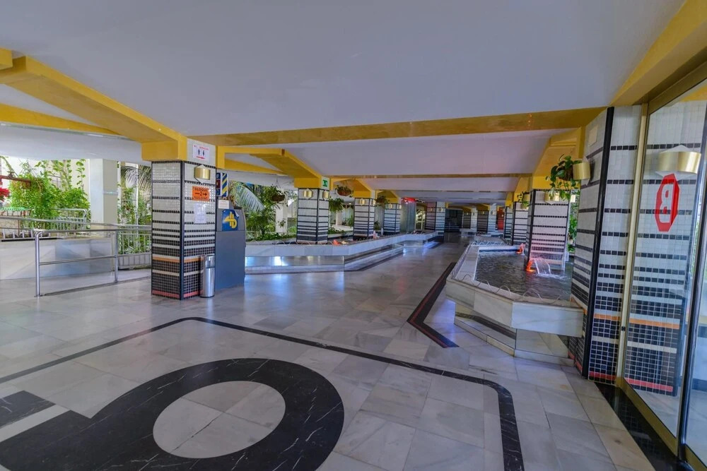 Benal Beach Resort 705 - 180° Seaview 2BR Apartment in Benal Beach Resort with Water Park