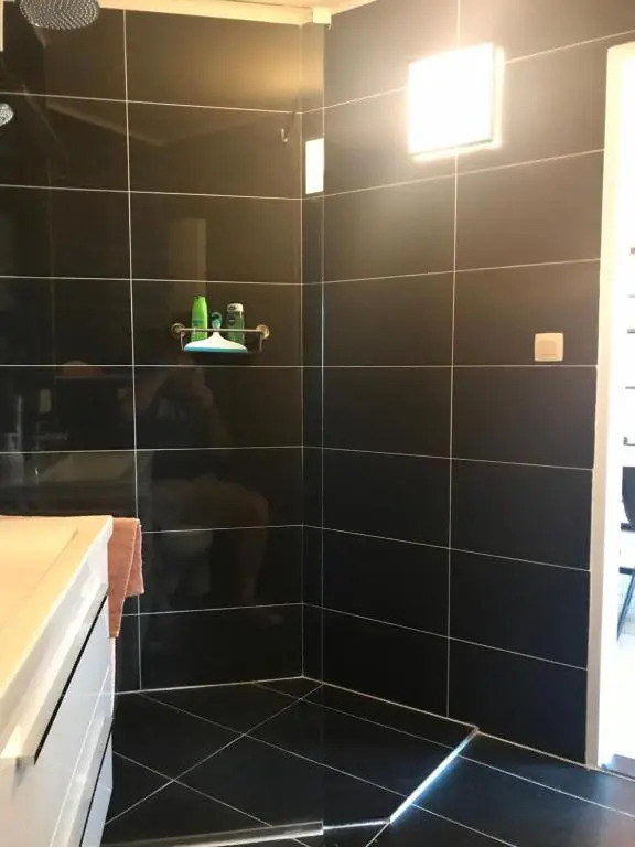 Residentie Hydro Palace, Zeedijk 250!