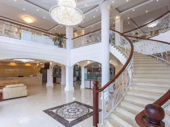 Weizhou Island Pengle Resort Hotel (Catholic Church)