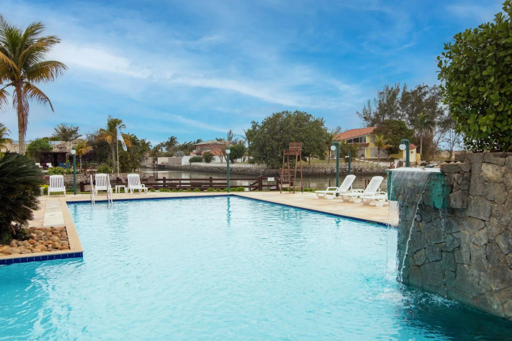 Apartamento Em Búzios Com Suítes E Piscina |clc 11