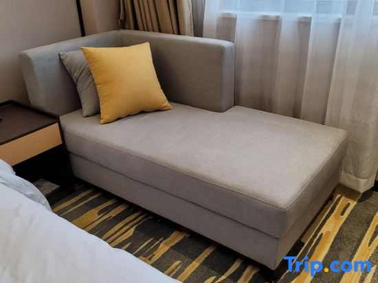 Jinchuan Yulong Hotel