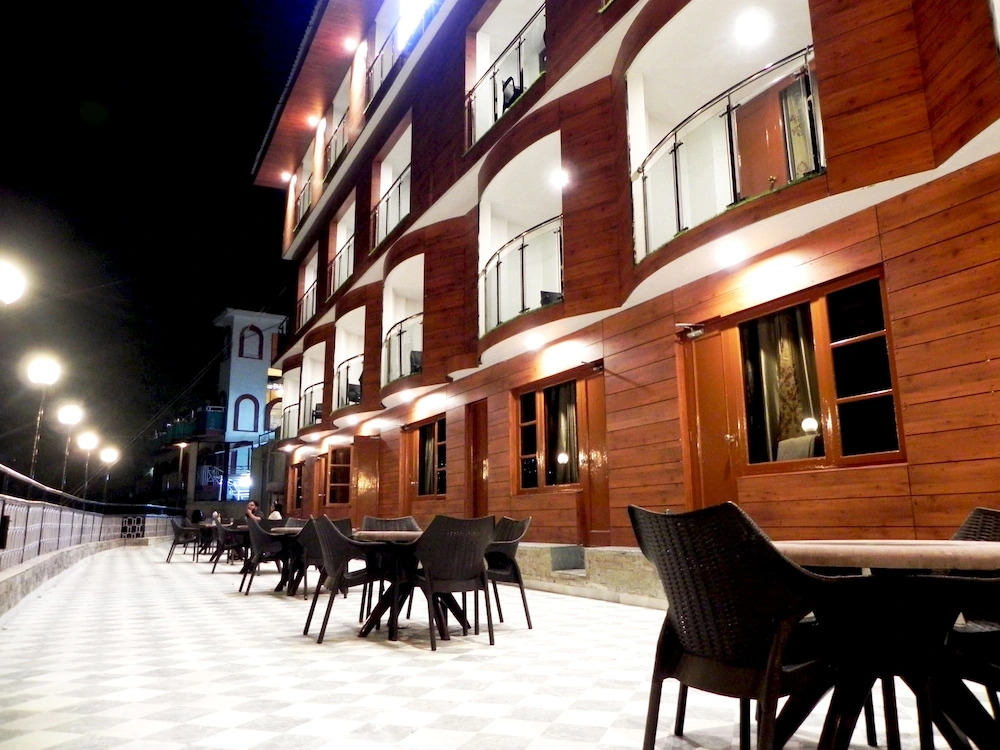Hotel Mall Palace