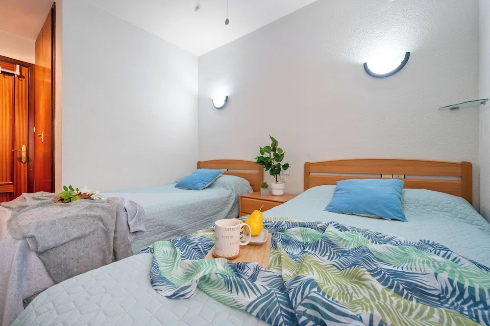 Paradis Park Apartments