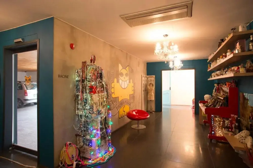 Jeonju Deokjindong Pin and Fit House