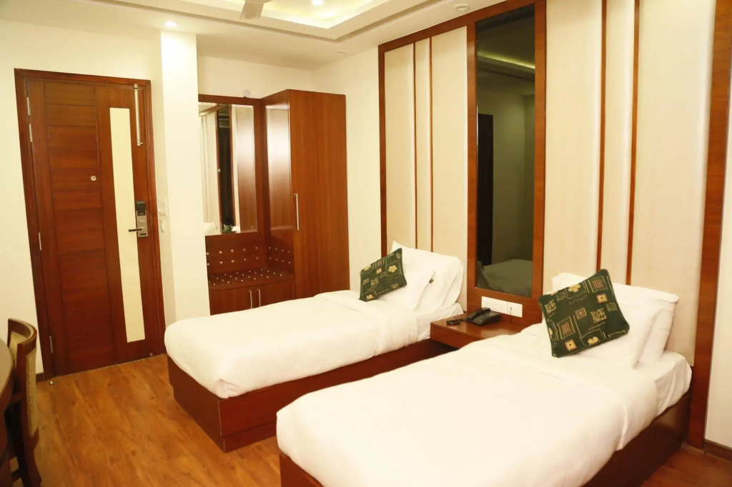 Grand FFOUR near Nehru Place, Delhi