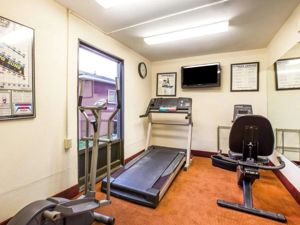 Quality Inn & Suites Canton, GA