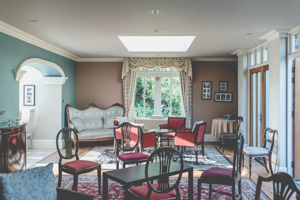 Mere Brook House