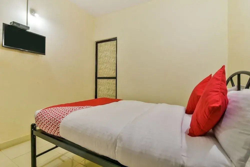 Evershine Guesthouse By OYO Rooms