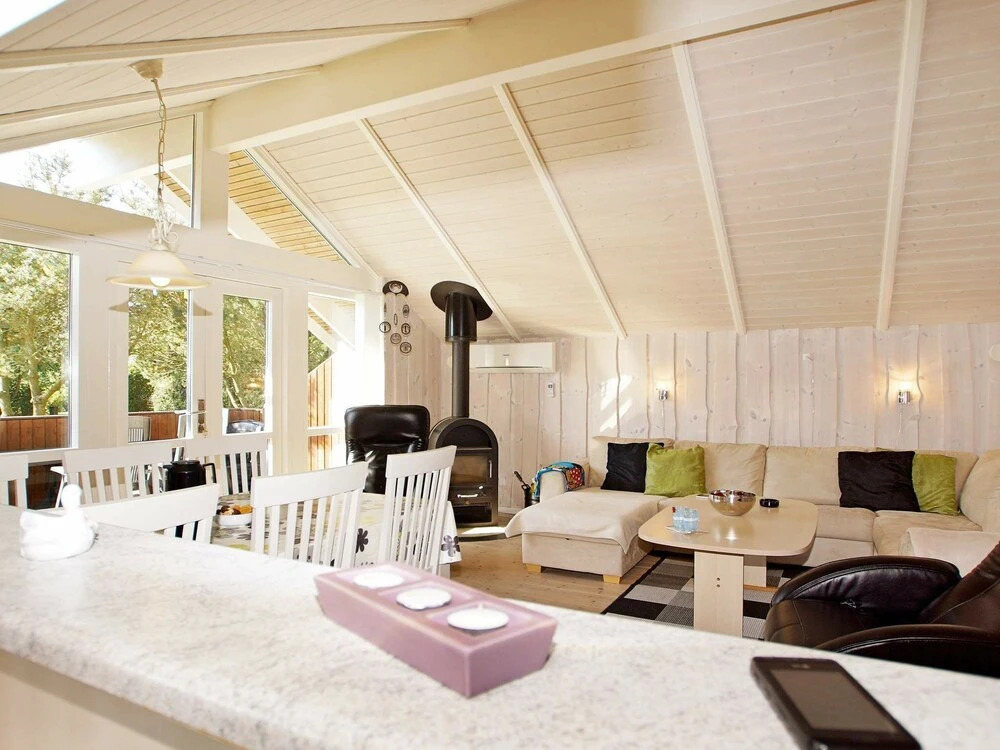 Cosy Holiday Home in Hemmet Near Sea