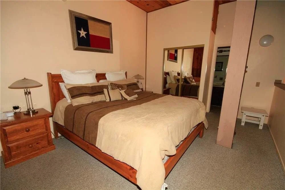 Buccaneer Retreat 6 Br home by RedAwning