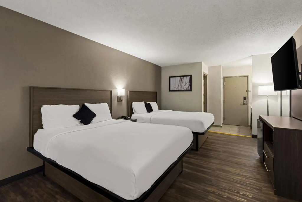 Red Lion Inn & Suites Caseyville