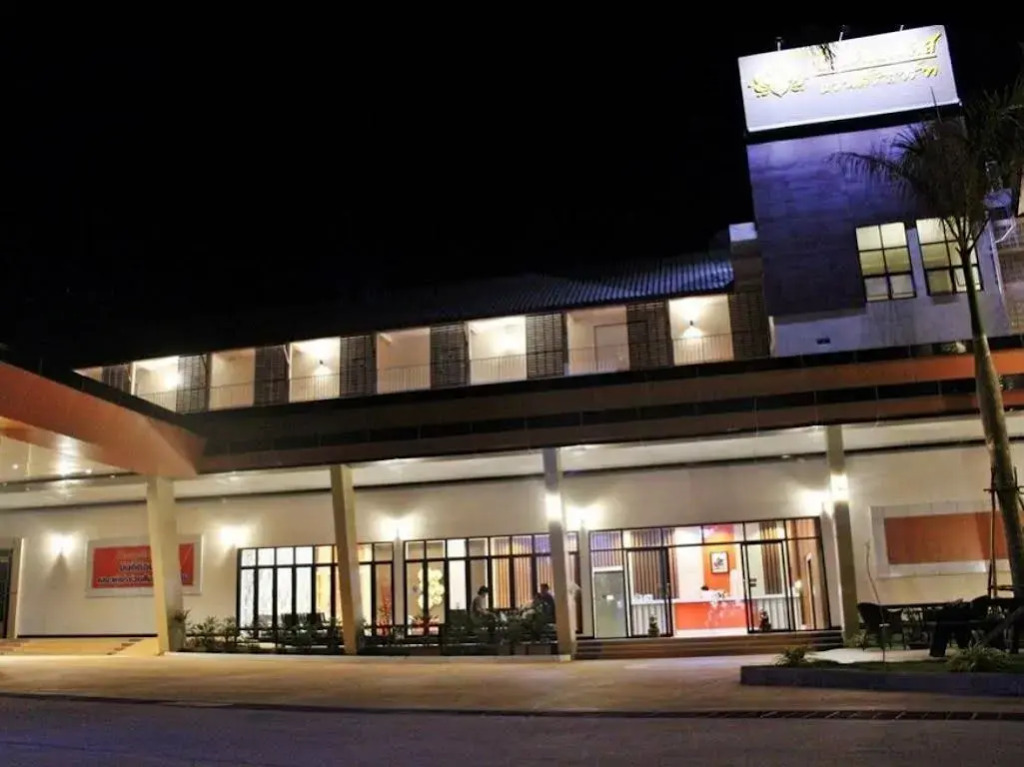BK Place Hotel