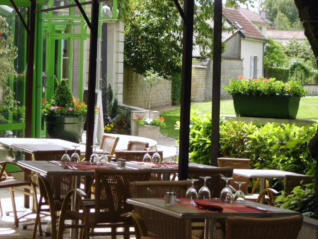Hôtel Restaurant Du Parc de la Colombière