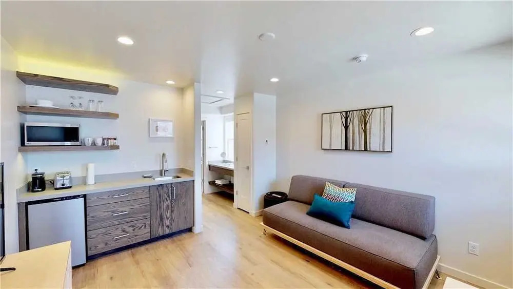 Slot Canyon D 3 Bedrooms 3 Bathrooms Condo