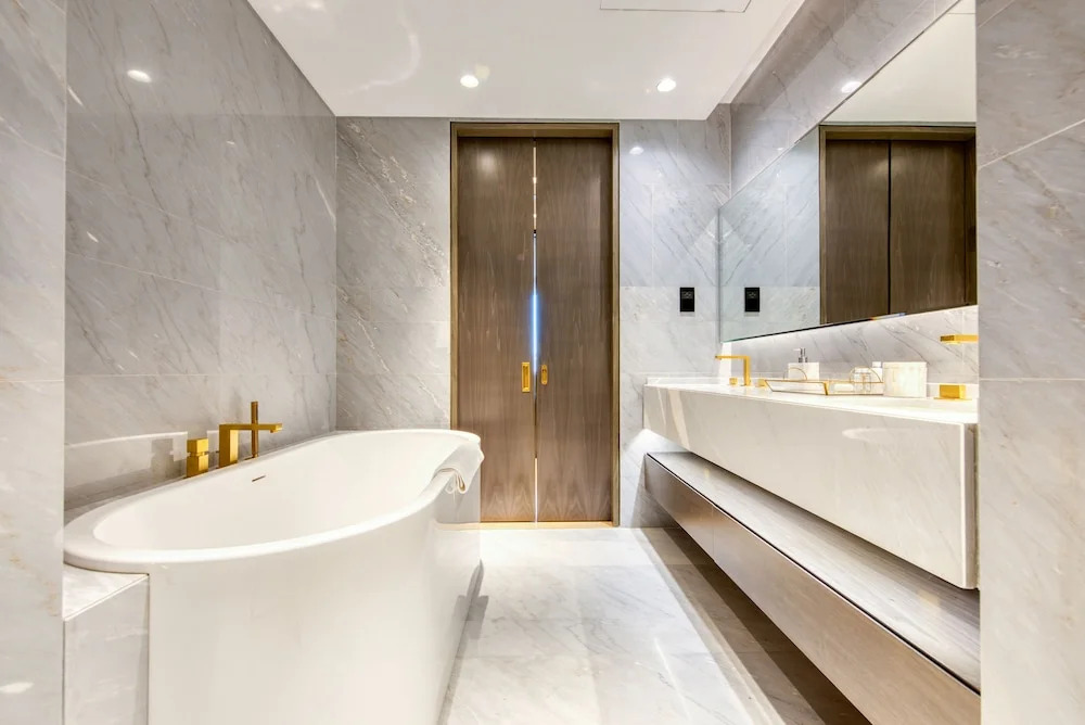 Maison Privee - SeaView Apt at Five Palm