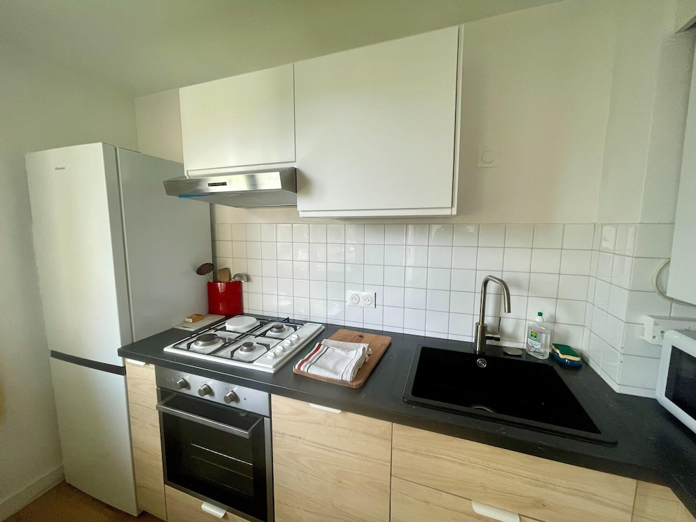 100m From the Sandy Beach in Plougonvelin