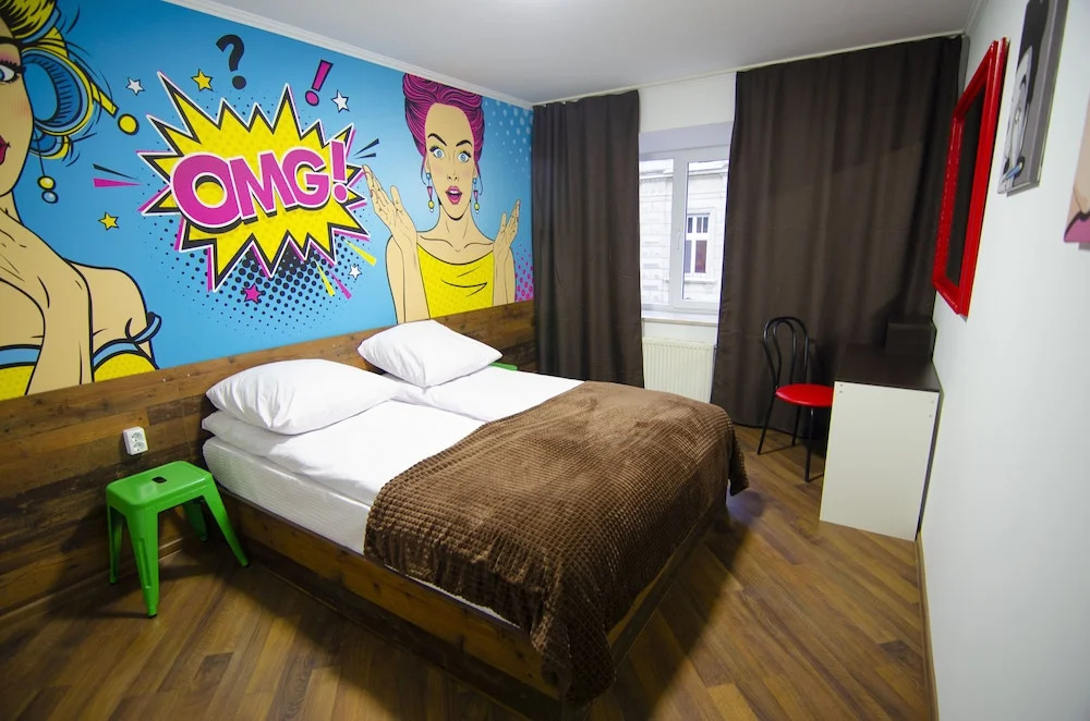 Pop Art Hostel Rynok Sq