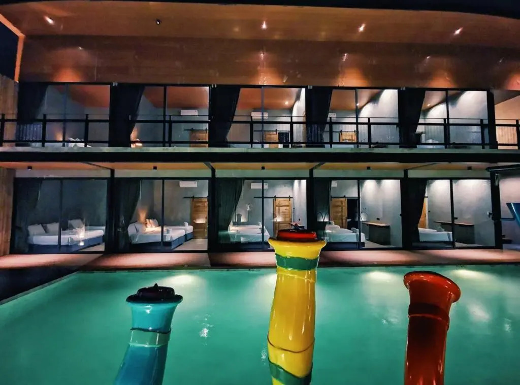 Dojo pool villa