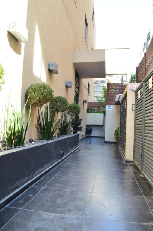 Nice 2BR in Hold North by HolyGuest