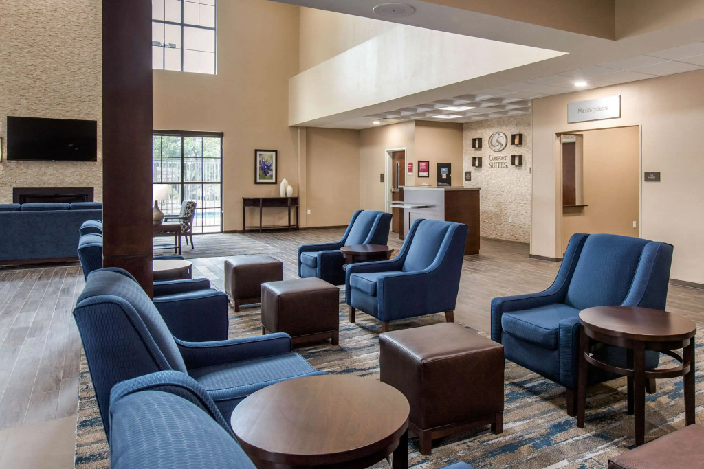Comfort Suites - South Austin