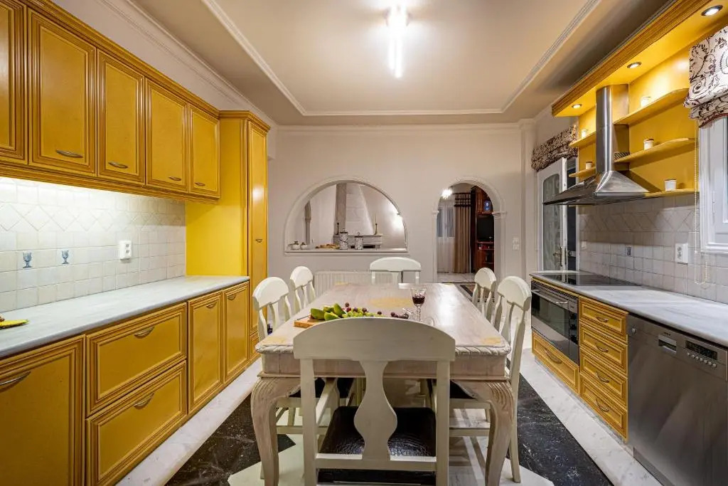 Aigli Villa