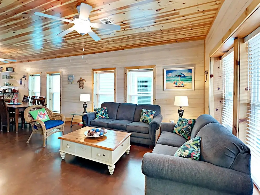 The Commons #704 - Three Bedroom Townhome