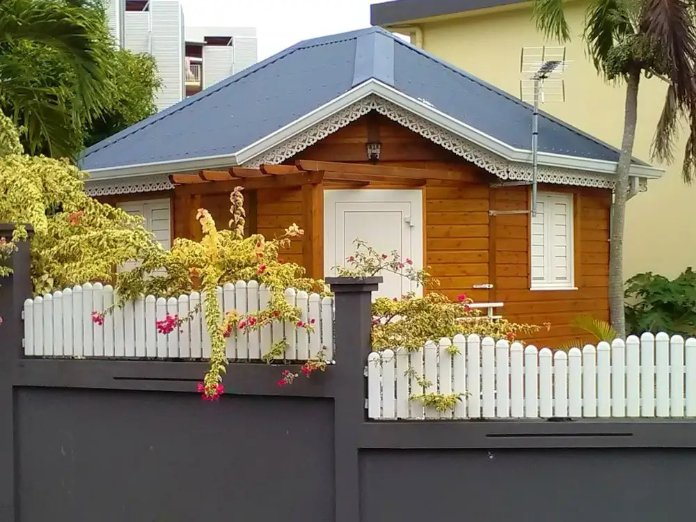 Bungalow With one Bedroom in Le Gosier, With Pool Access, Enclosed Gar