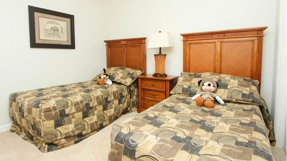 Villa 2505 Archfeld Windsor Hills