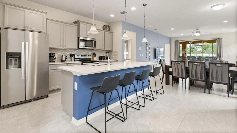 Upstay- Family Villa for 12 w Pool Games BBQ