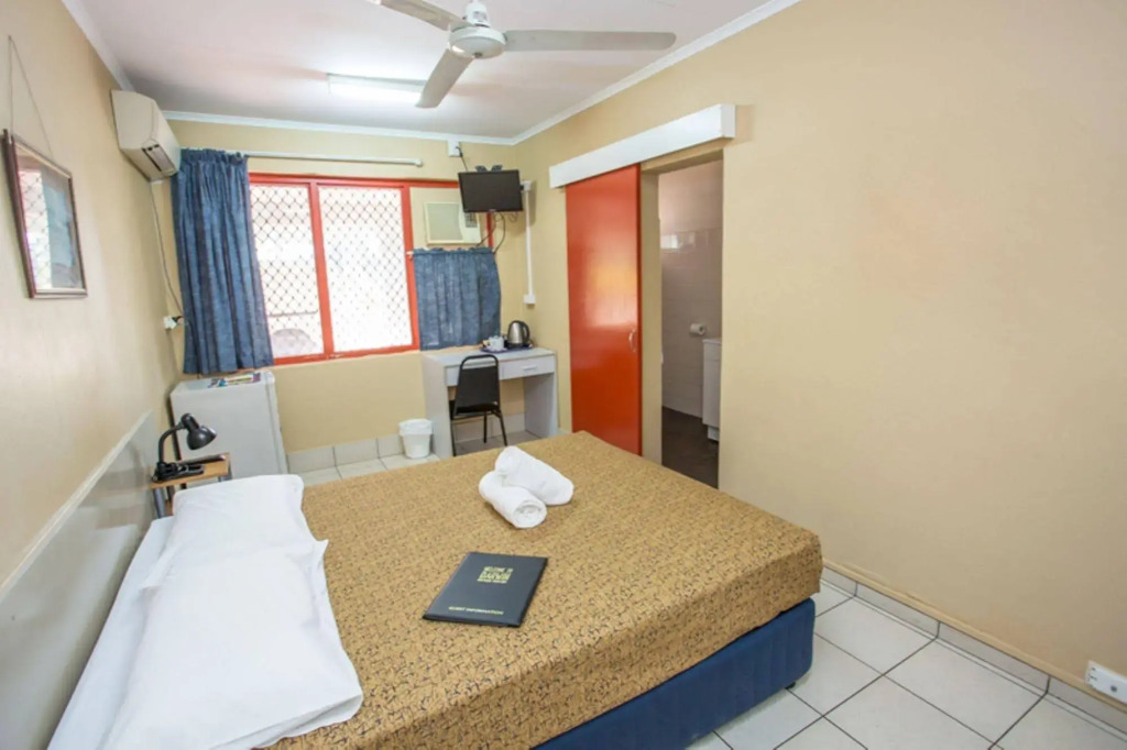 HiWay Inn Motel