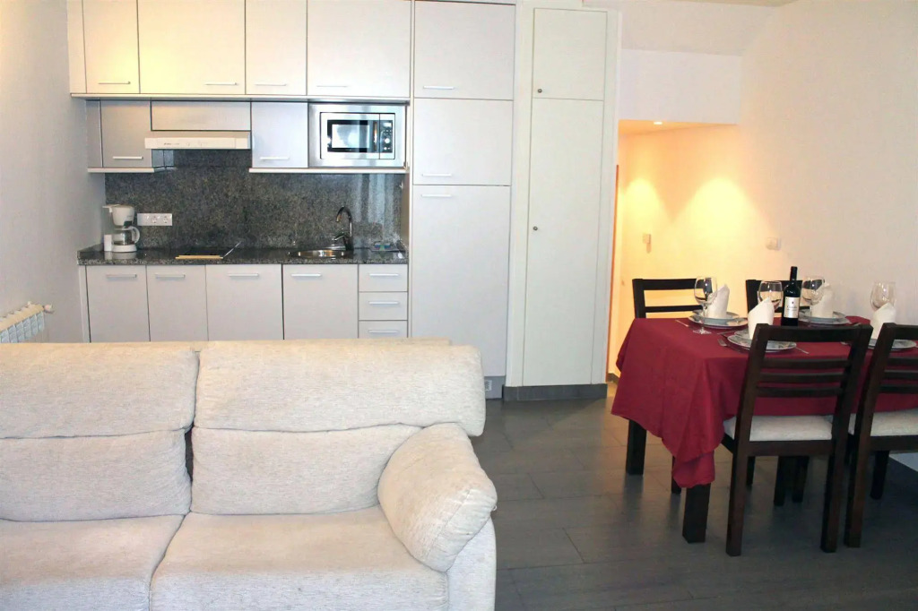 Apartamentos Cibos 3000