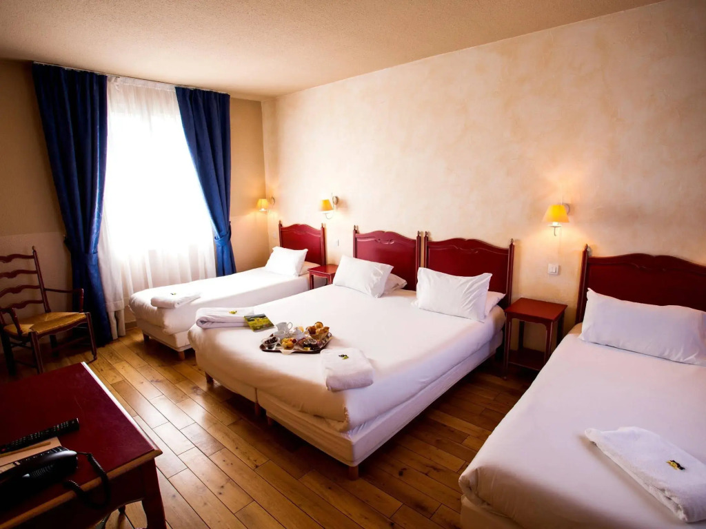 Logis Hotel Les Vignes Blanches