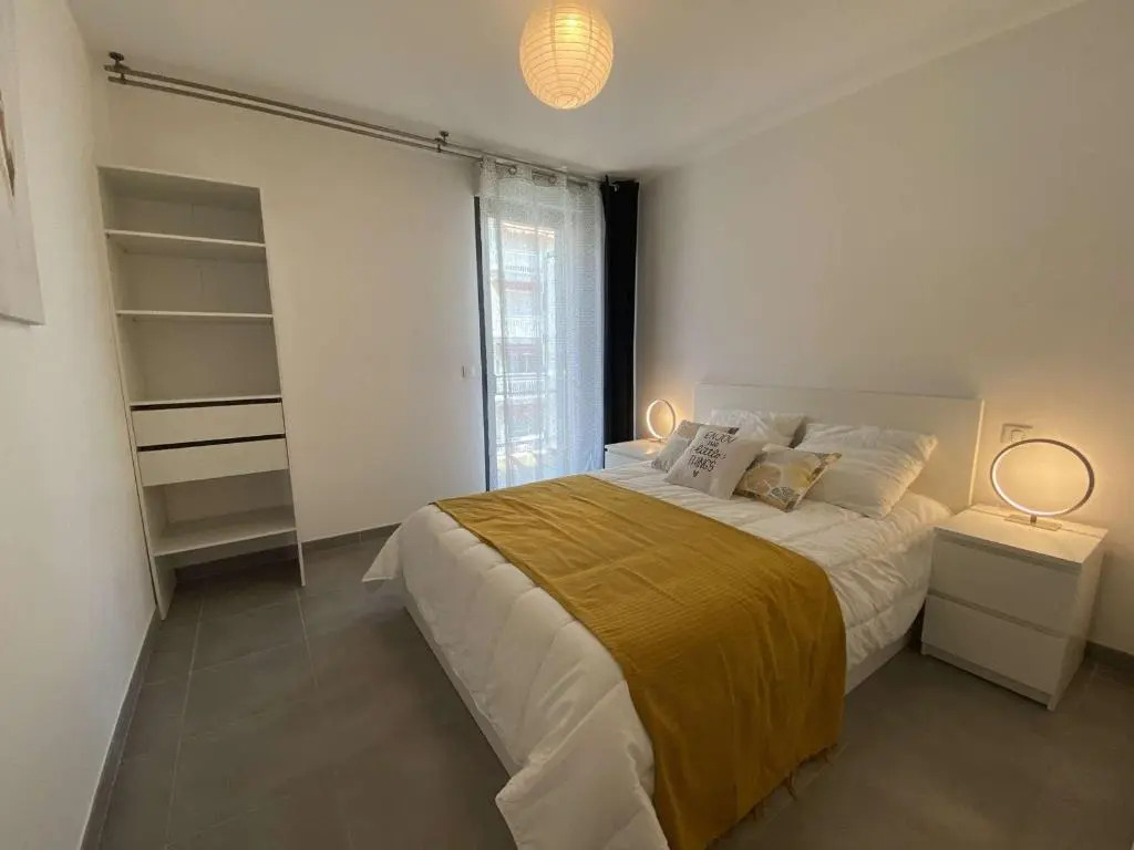 Appartement Antibes, 2 pièces, 4 personnes - FR-1-252-180