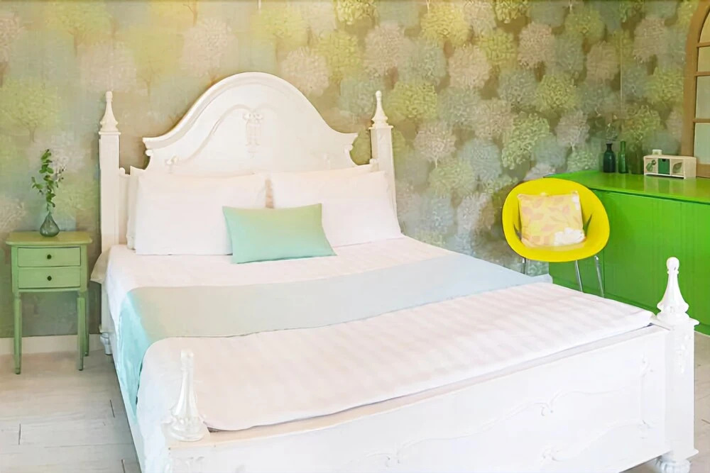 Buan Sunset Pension