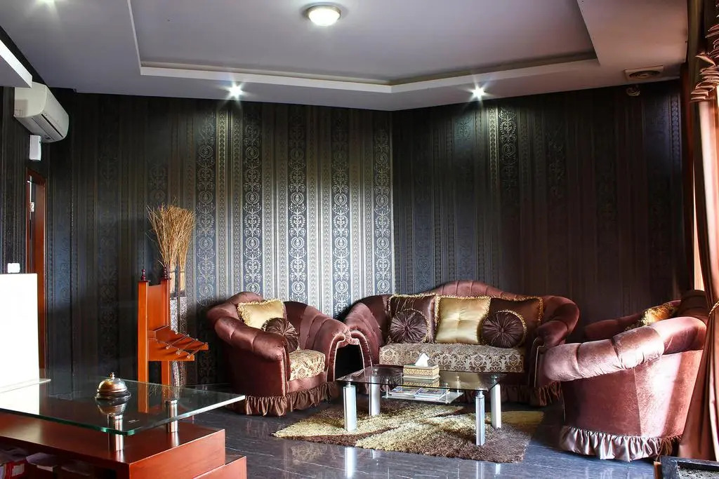 Rizen Premiere Hotel