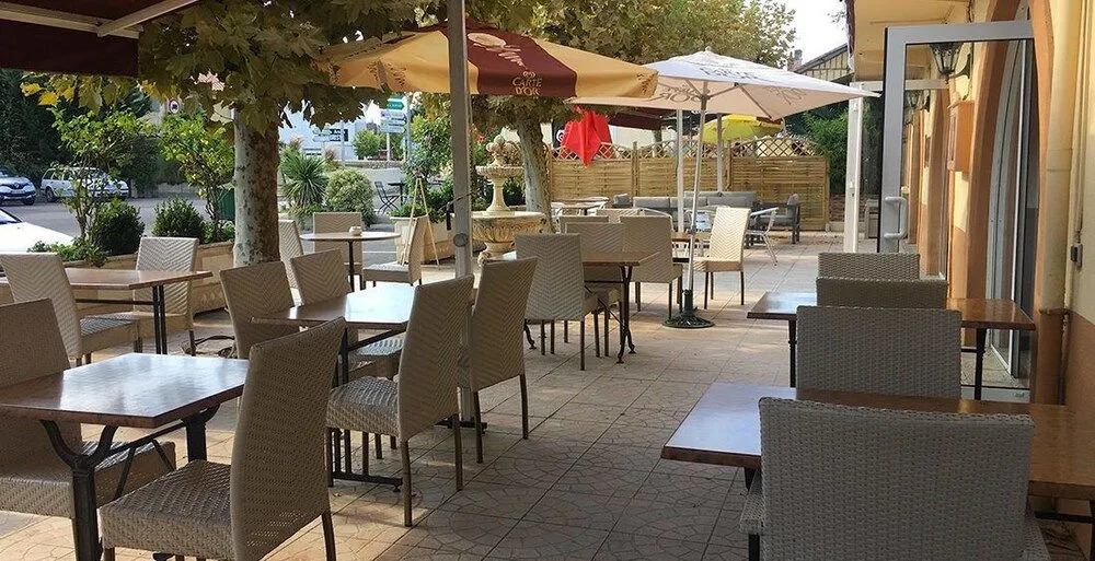 Hôtel-Restaurant le Commerce