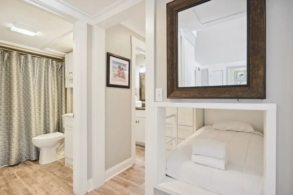 Sandpiper Cove 1125 1 Bedroom Condo by RedAwning