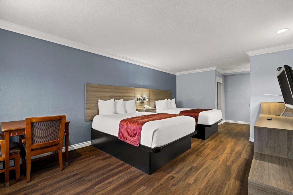 Best Western Moreno Hotel & Suites