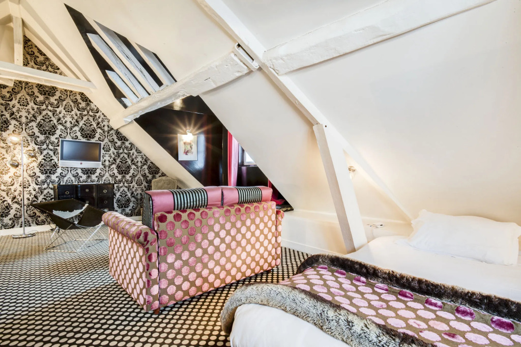 Hôtel du Petit Moulin, Haute Couture hotel by Lacroix
