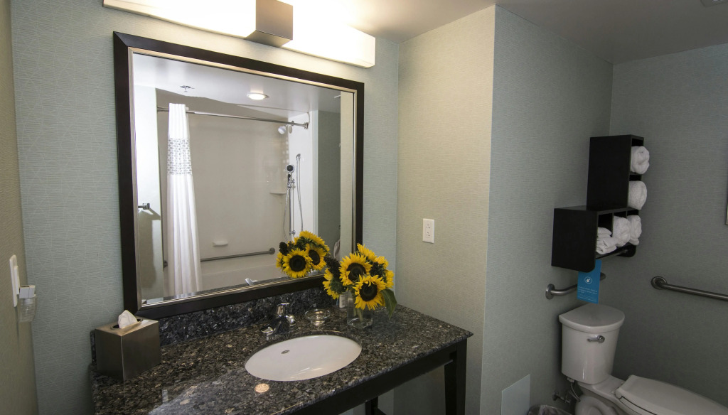 Hampton Inn & Suites by Hilton St. Johns Airport
