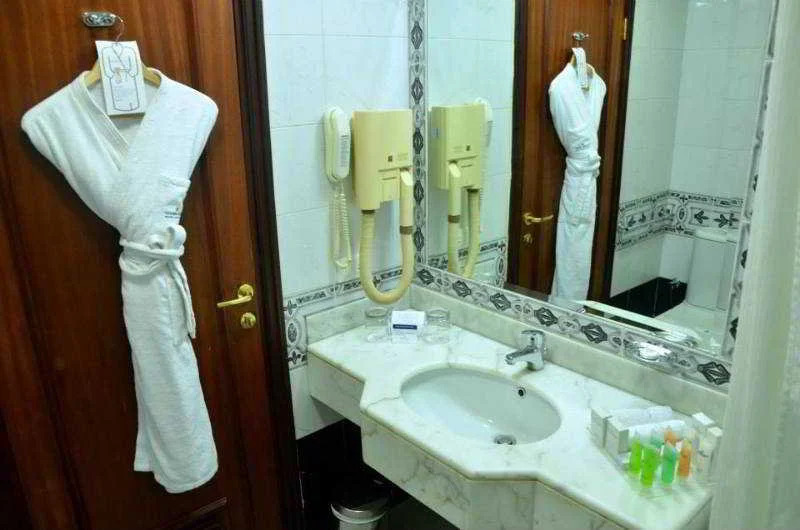 Serenada Golden Palace - Boutique Hotel