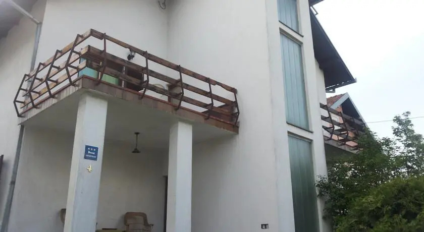 Apartmani Maraton