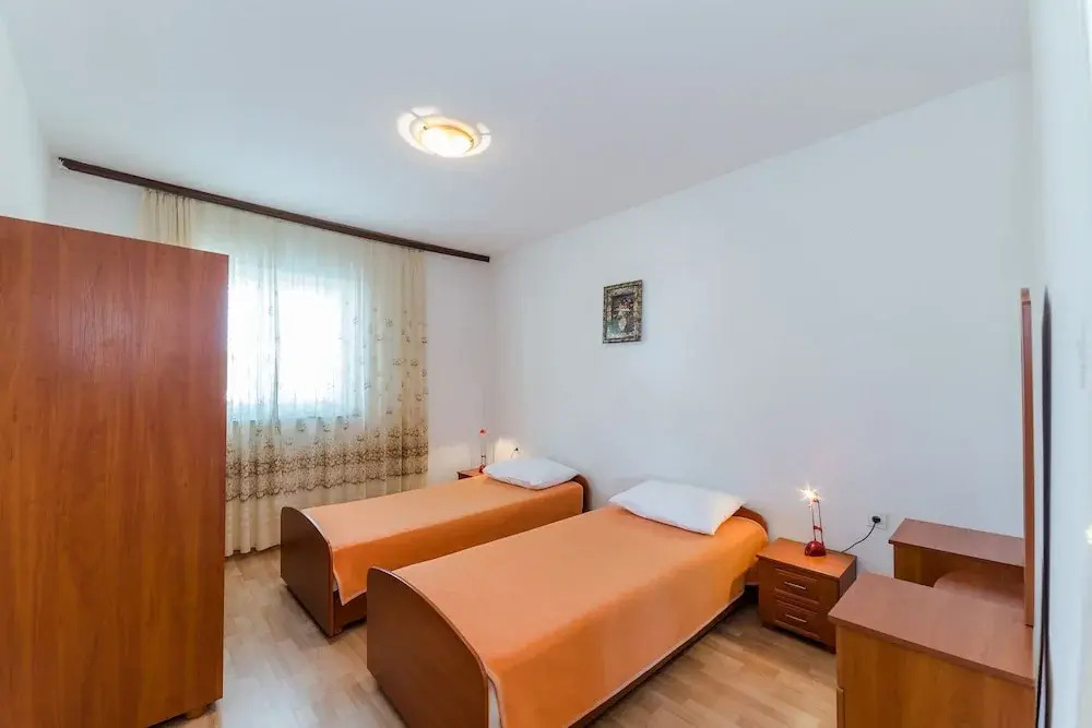 Apartments Mlado