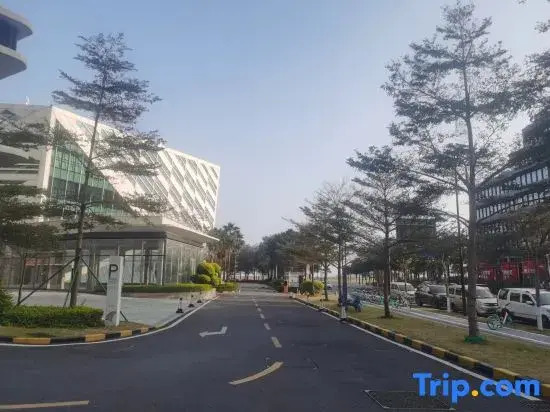 Yueluo Xishuang Homestay (Zhuhai Lovers North Road Sun Yat-sen University)