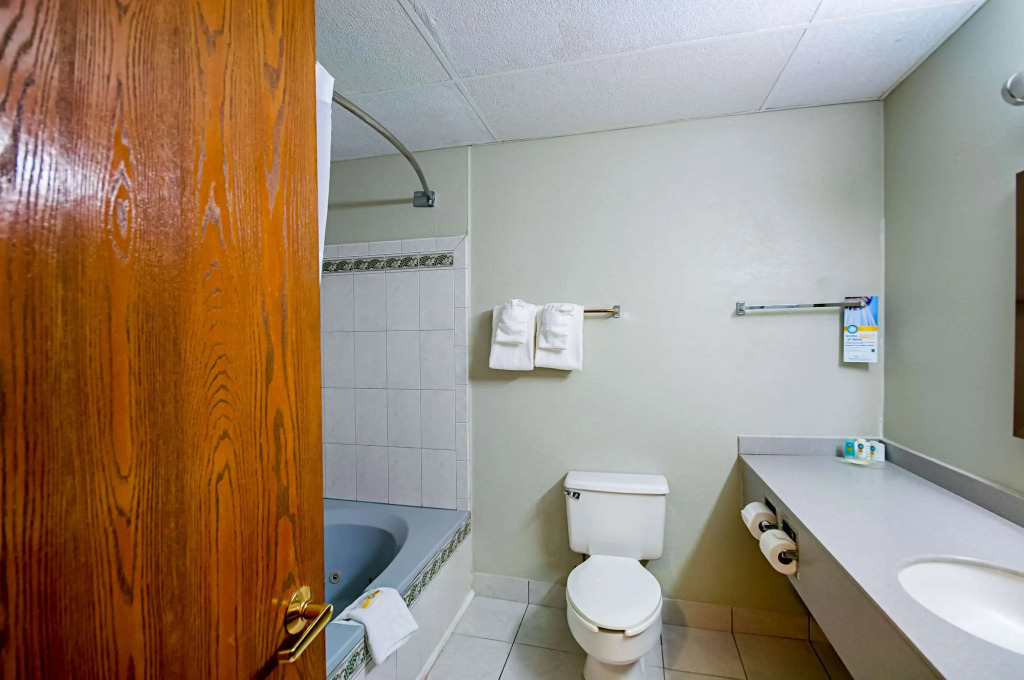 Quality Inn Salisbury North