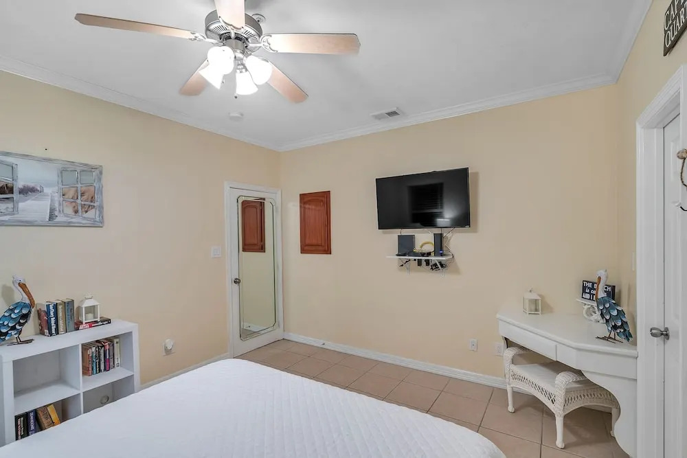 129 E Cora Lee Dr. #203 2 Bedroom Condo by RedAwning